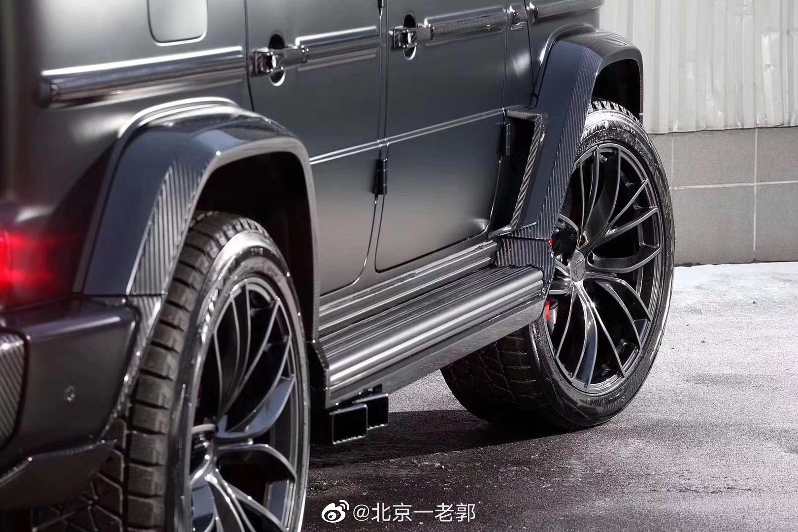 奔驰大G的各种包围太多了，这个topcar套件怎么样？