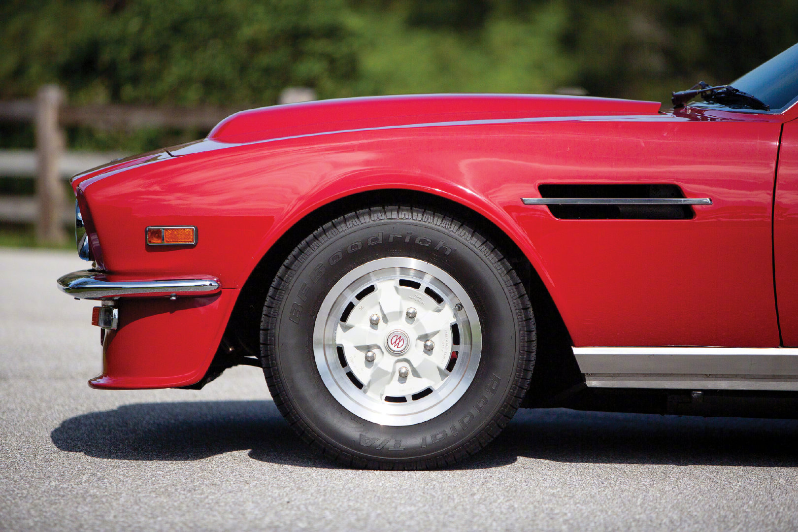 1979 Aston Martin V8 Vantage 红红火火