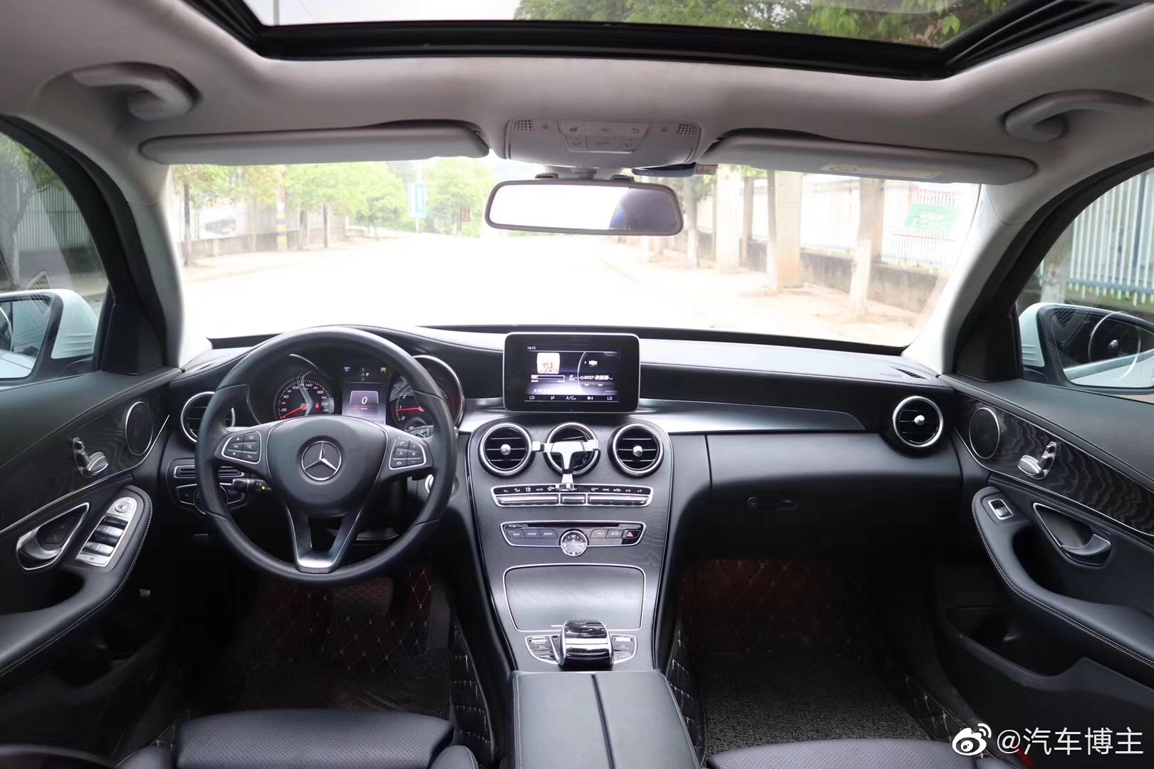 汽车美图大赏：车辆品牌-奔驰，排量-1.6T