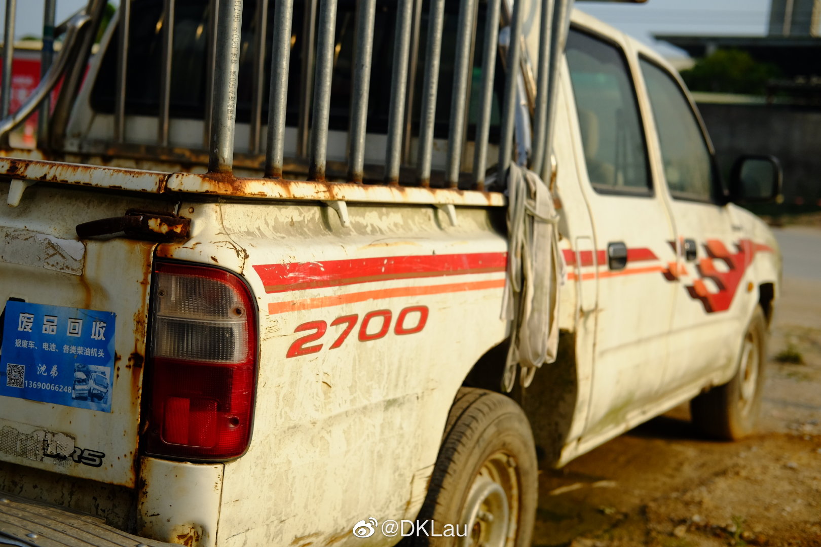 难得一见搭载3RZ-FE的2700 HILUX(RZN149