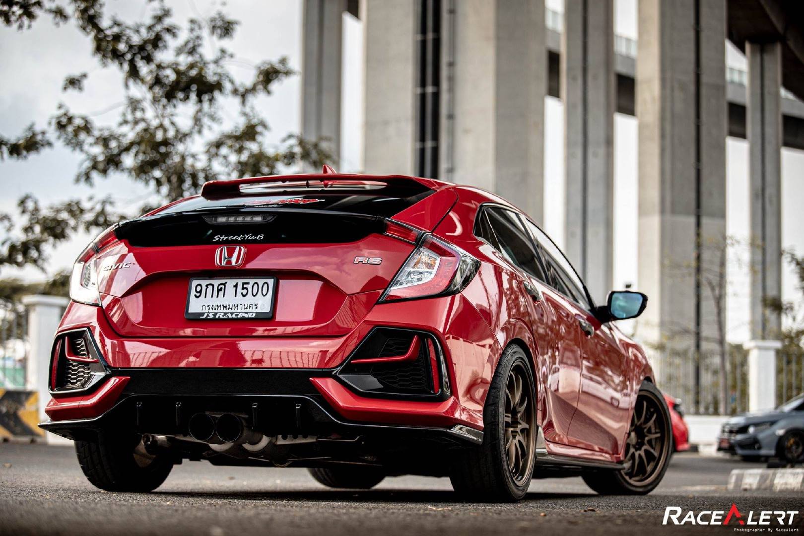 很快大家也可以开改了！十代目 两厢版的 本田思域 FK7！