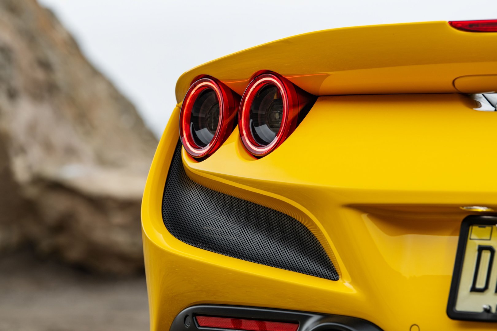 Ferrari F8 Spider，买不起系列，但是可以看看