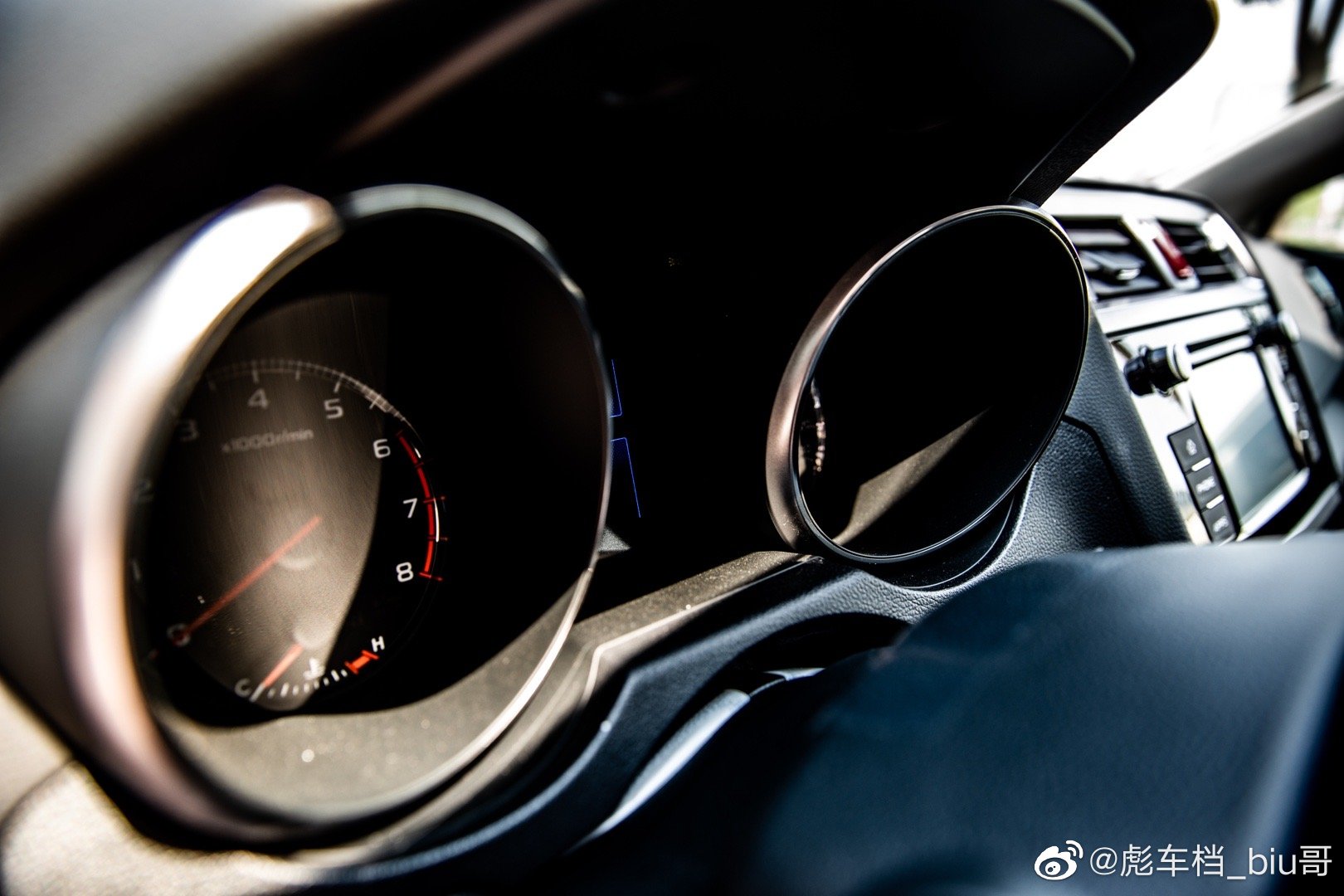 斯巴鲁 不到20w买台全时四驱纯进口的b级车他不香吗