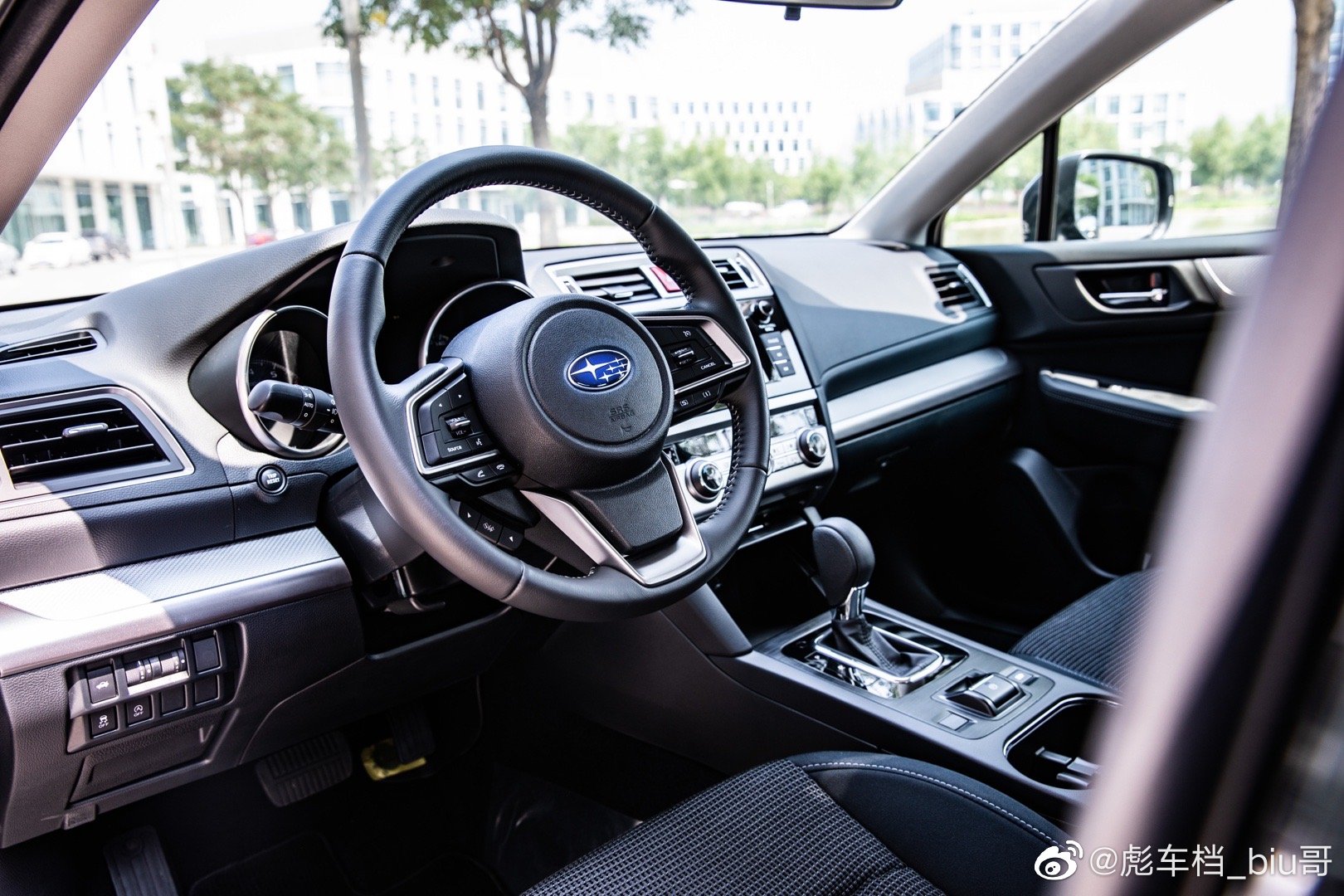 斯巴鲁 不到20w买台全时四驱纯进口的b级车他不香吗