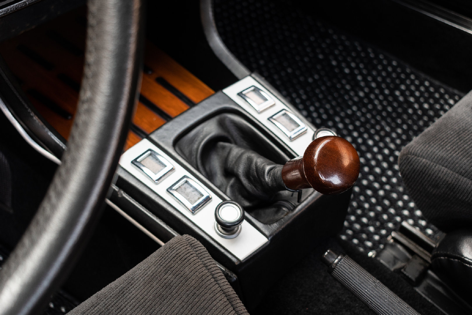 1972年的宝马，或许是现代人更想要的一台车