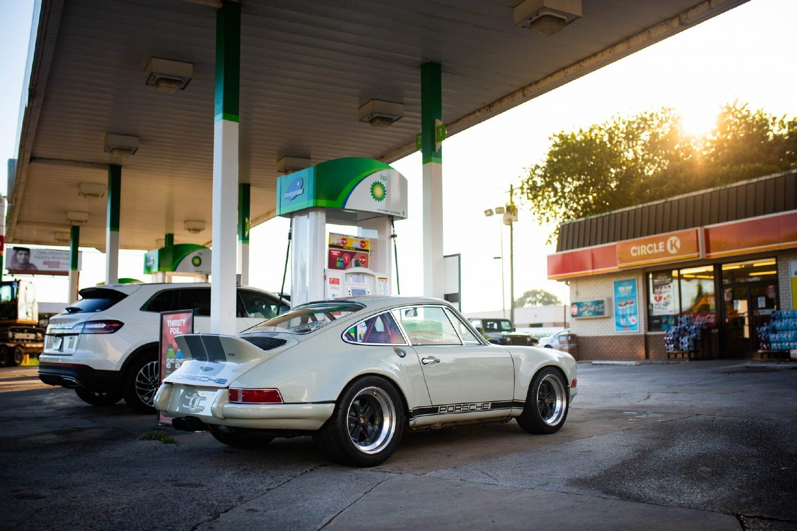 高清汽车美图：Porsche RS-style 930,改3.8