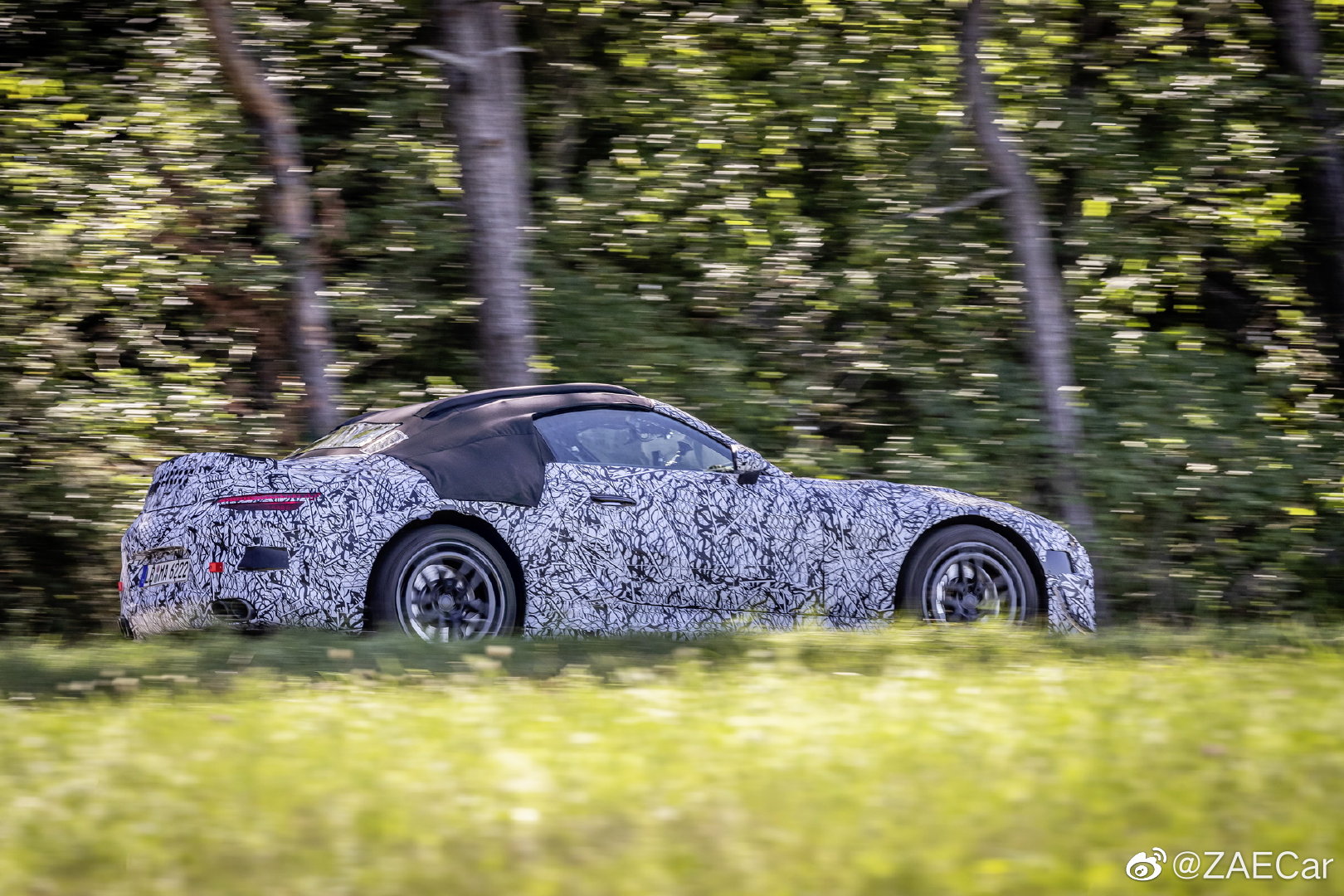 AMG SL：战意十足的配色!