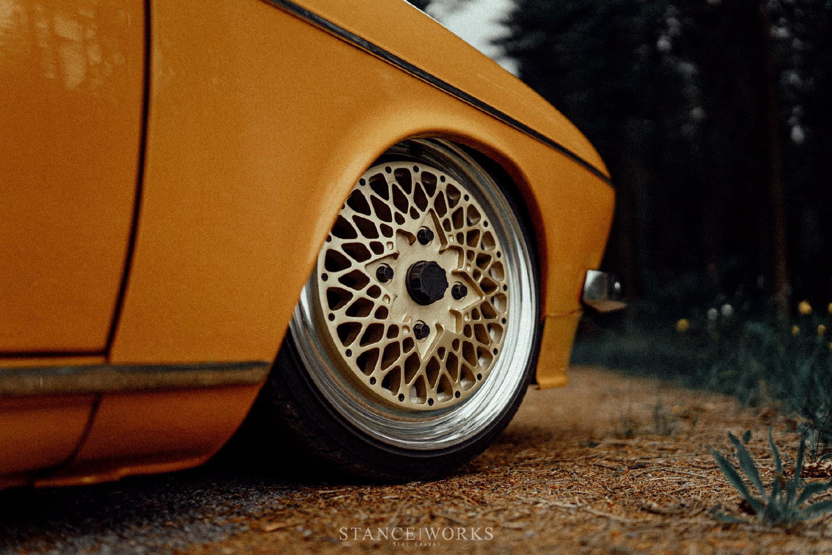 质感 1972 AUDI 100 LS  Via:Stanceworks