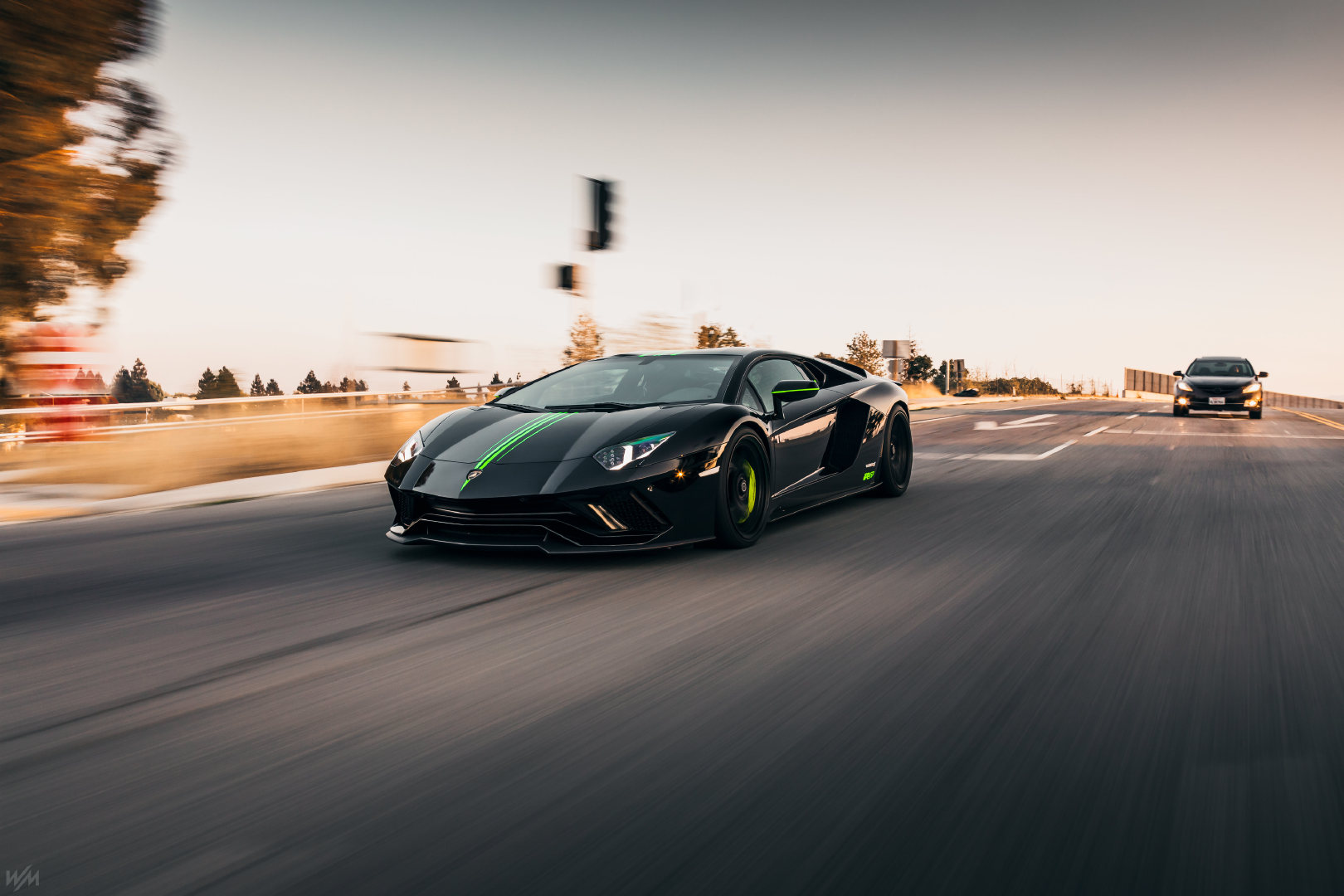 黑色蛮牛，大牛还是黑的更酷一点，Lamborghini Aventador S