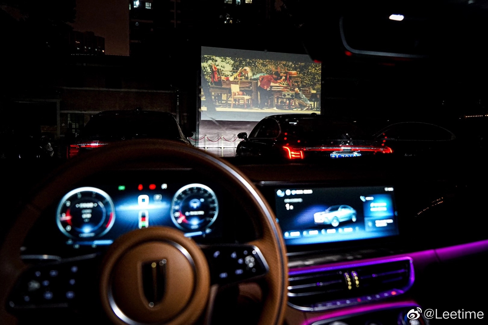 台风的余威还未散去，与红旗H9来一场汽车电影！