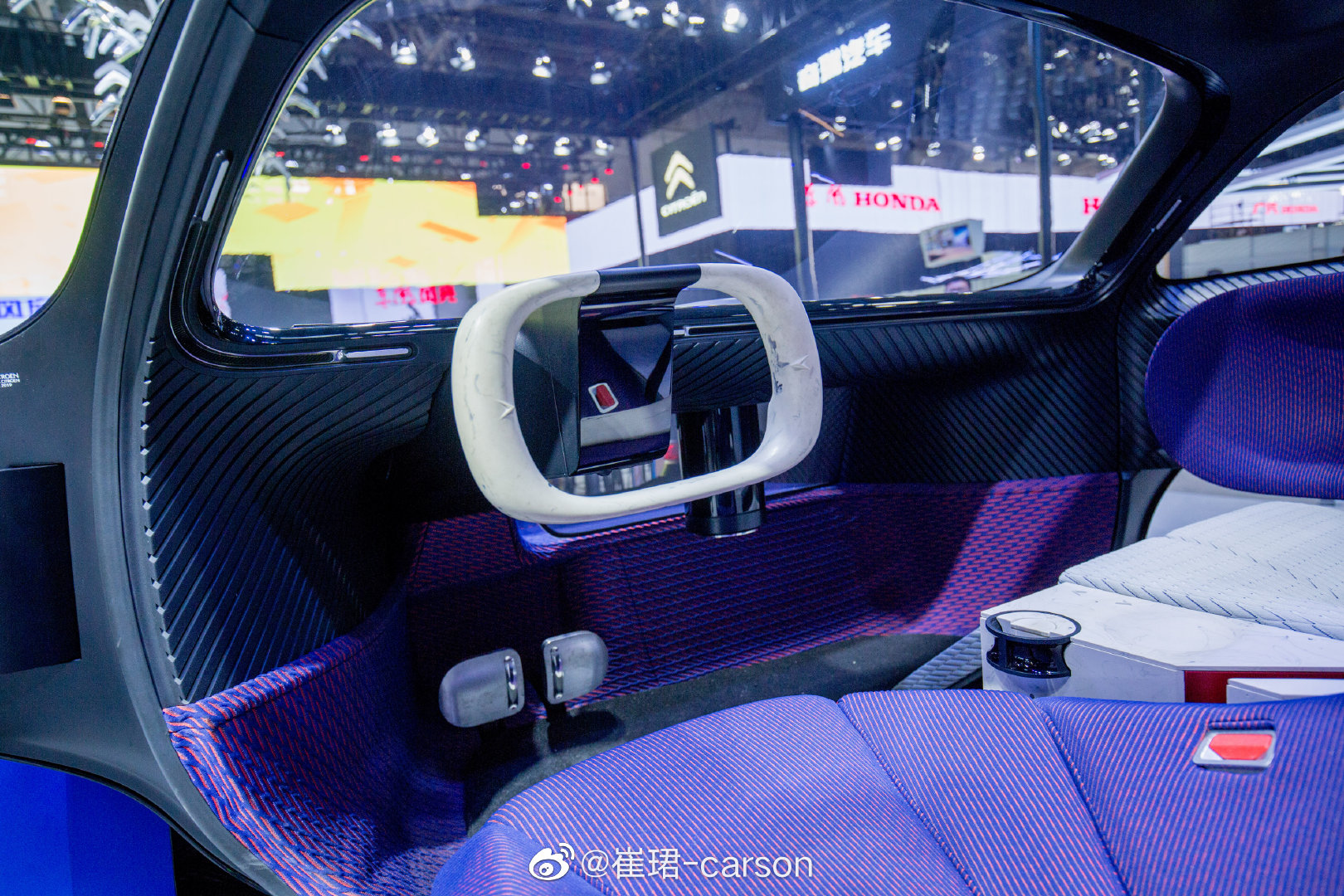 来自未来的你：雪铁龙概念车！