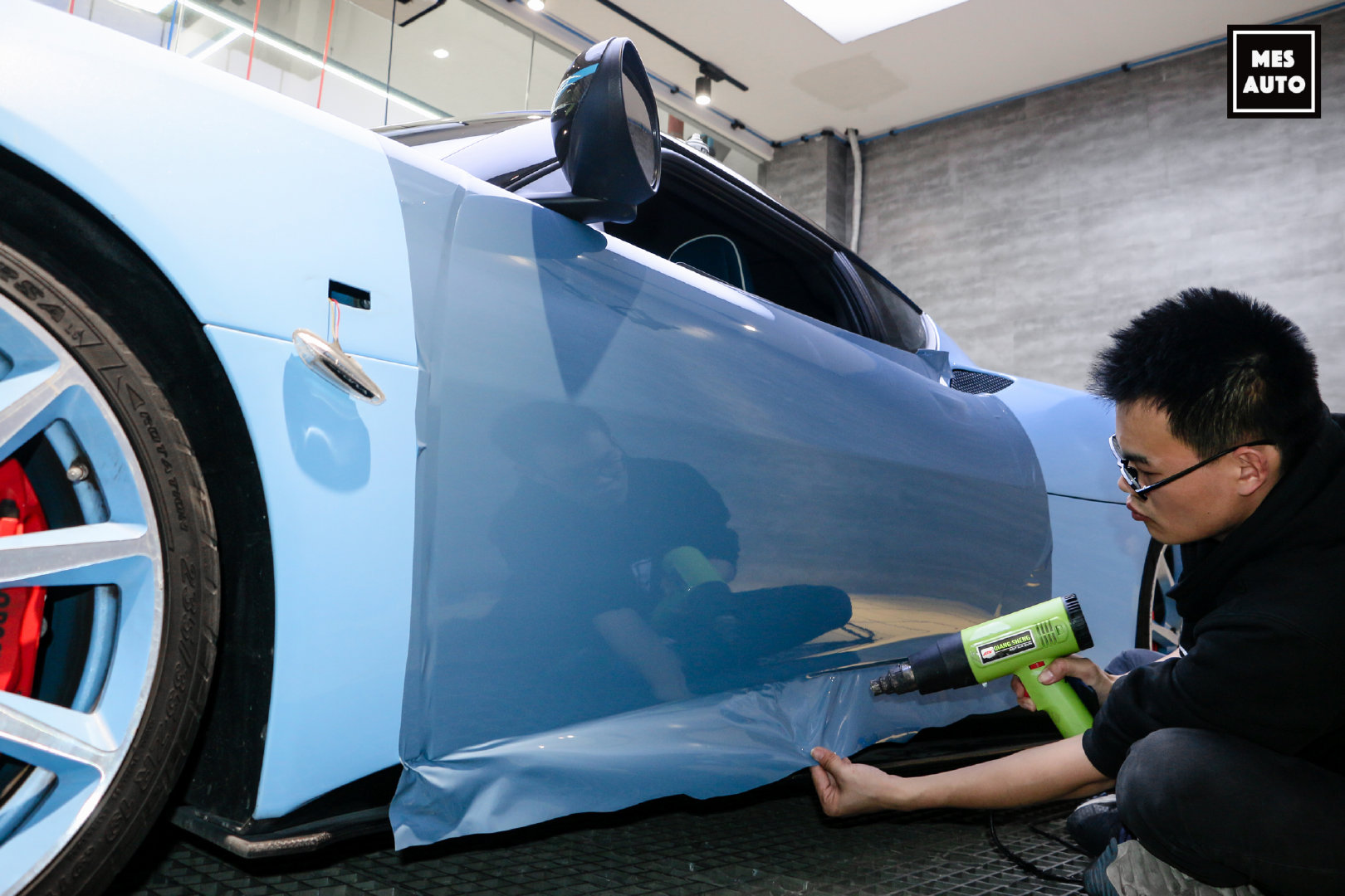 莲花Evora施工CYS青瓷蓝改色膜，明亮光滑零橘皮纹