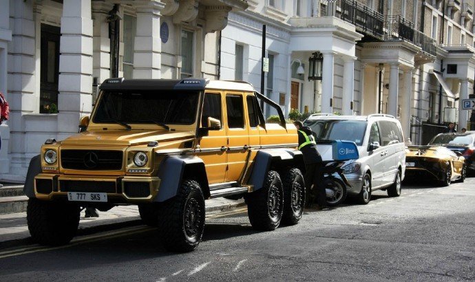 金色奔驰Benz G 63 AMG 6x6 霸气逼人！