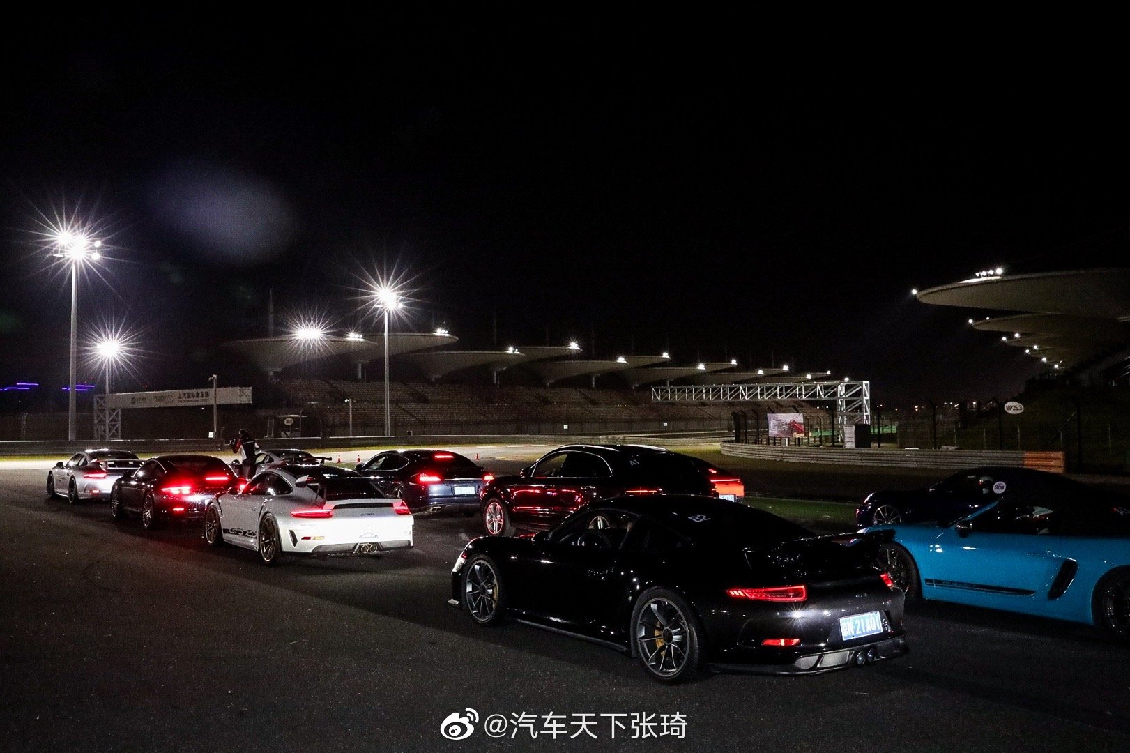 来一场夜晚的约会，保时捷Sports Cup，今年是我的第二年参加了