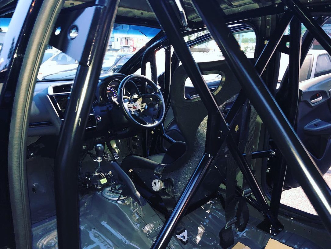 的 本田飞度 GK5 赛车！VTEC 型！