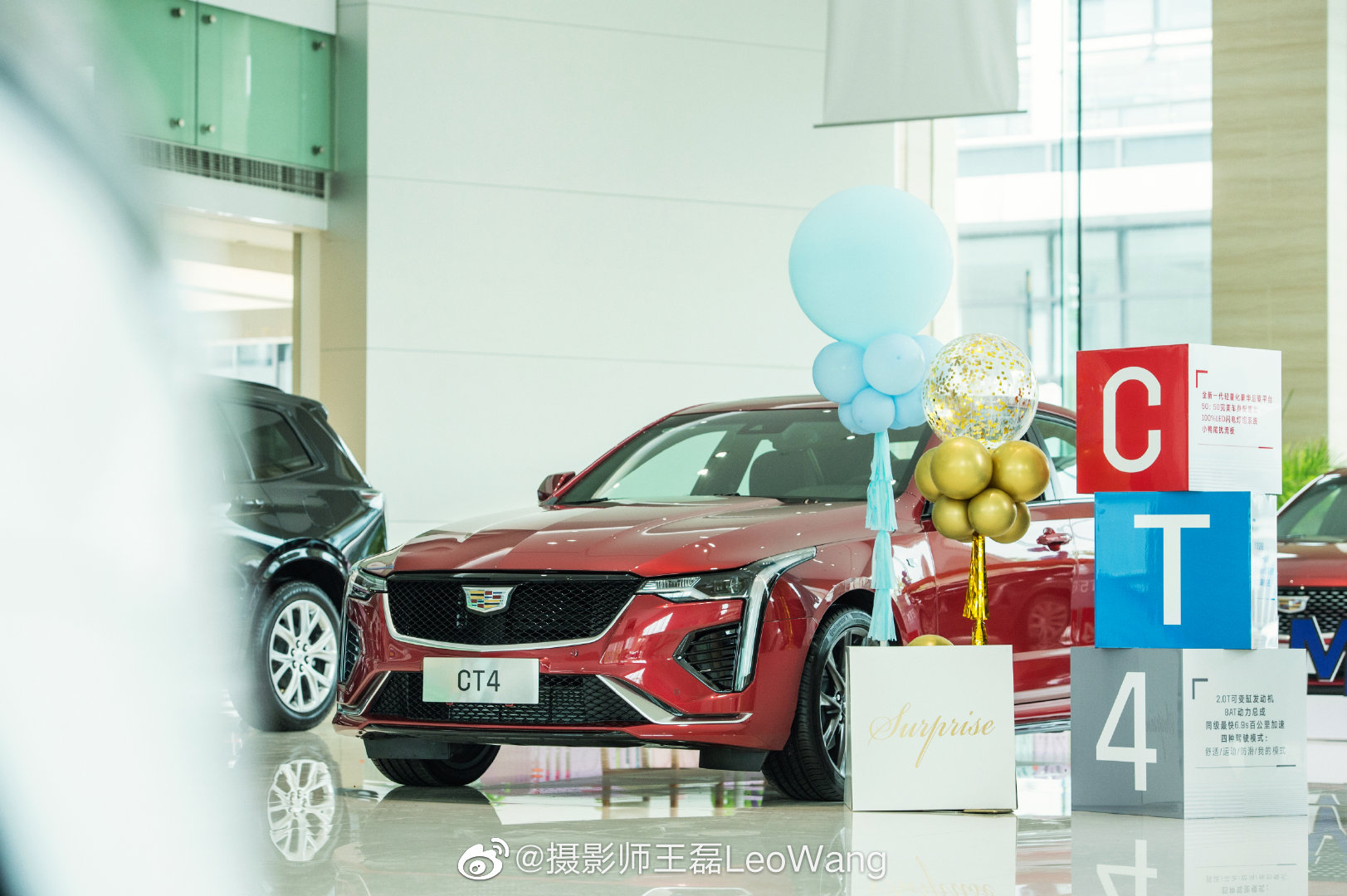 精美汽车图集：还在展厅的凯迪拉克 CT4