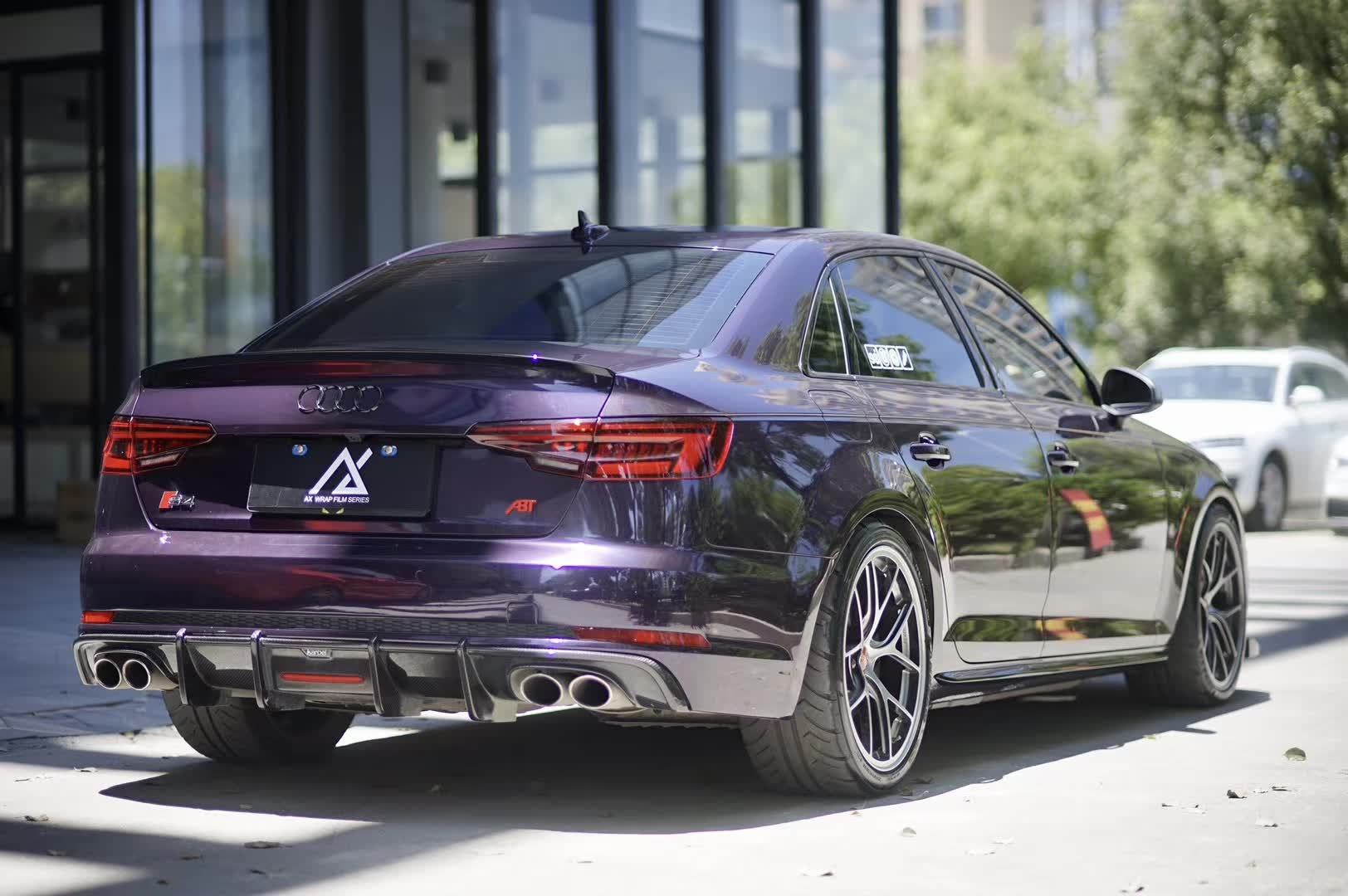 奥迪S4  有人觉得它中庸 而我觉得刚刚好