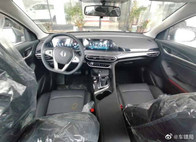 长安逸动plus实车现身，这颜值如何？