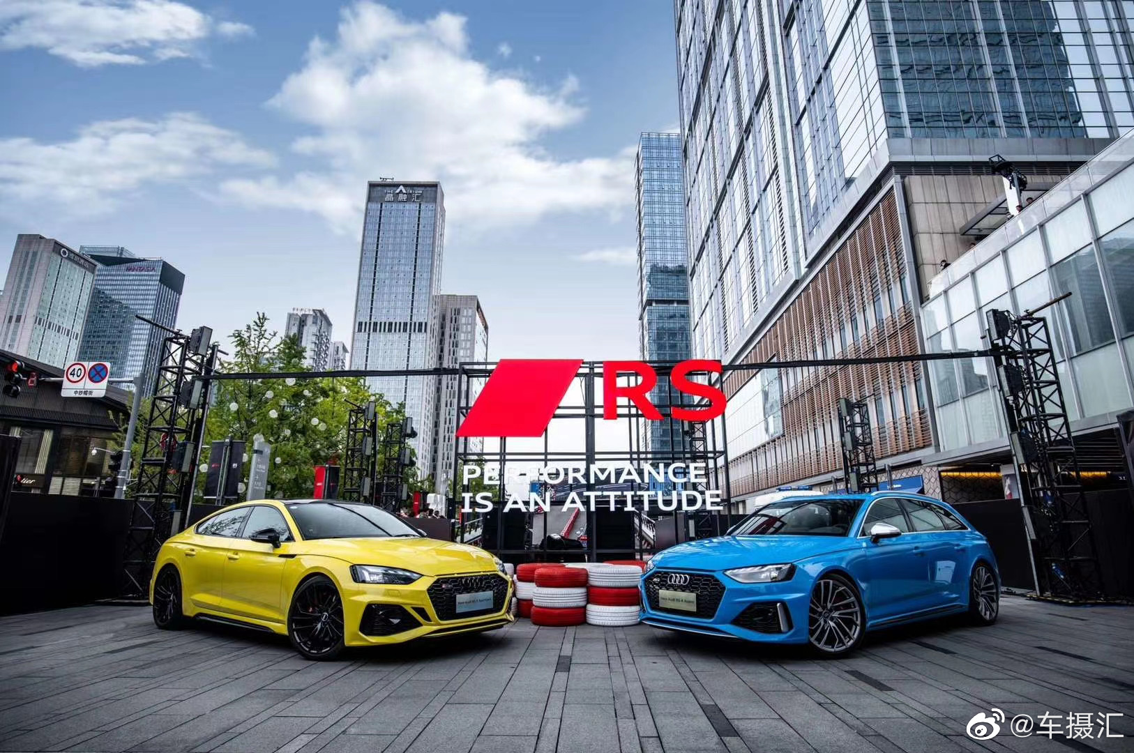 奥迪RS城市空中赛道，贴地飞行。