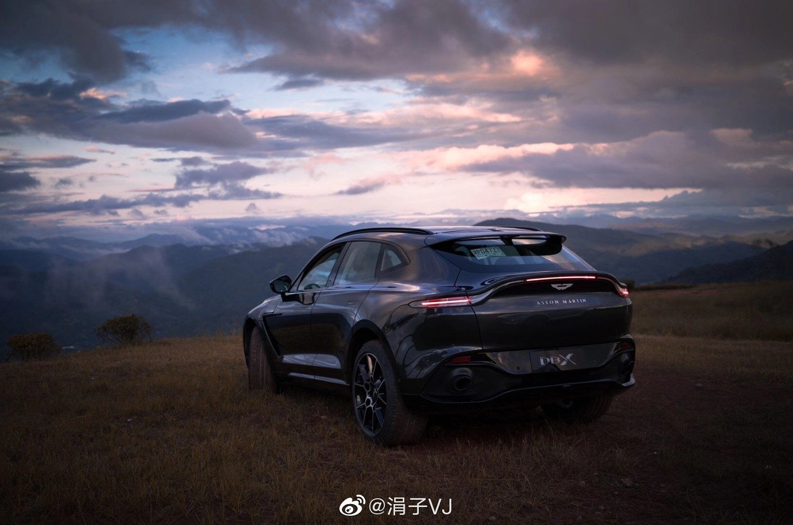 阿斯顿马丁的首款SUV DBX，超过预期的好开