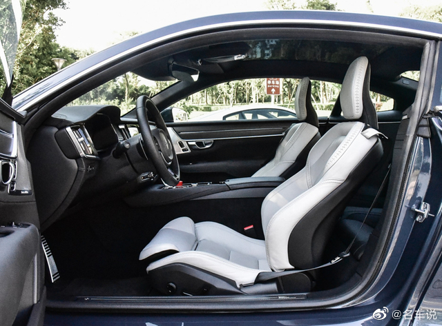 Polestar 1是吉利旗下的一款高端豪车