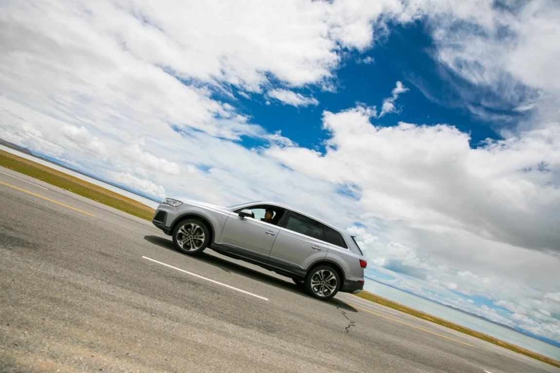 奥迪全新Q7很适合这样的旅行场景。