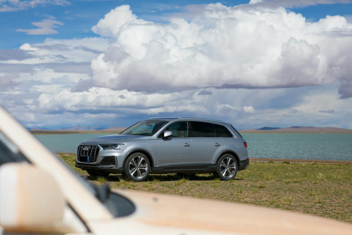 奥迪全新Q7很适合这样的旅行场景。