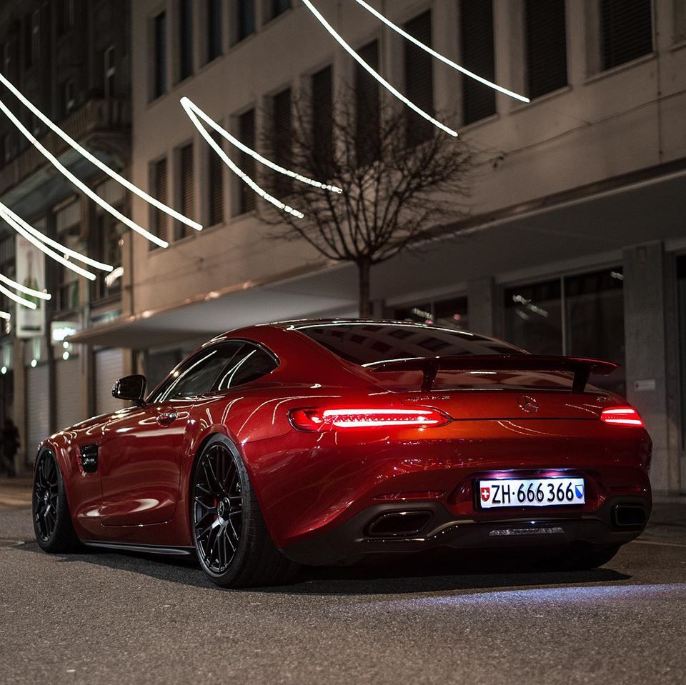AMG GT：实车真的太漂亮了！