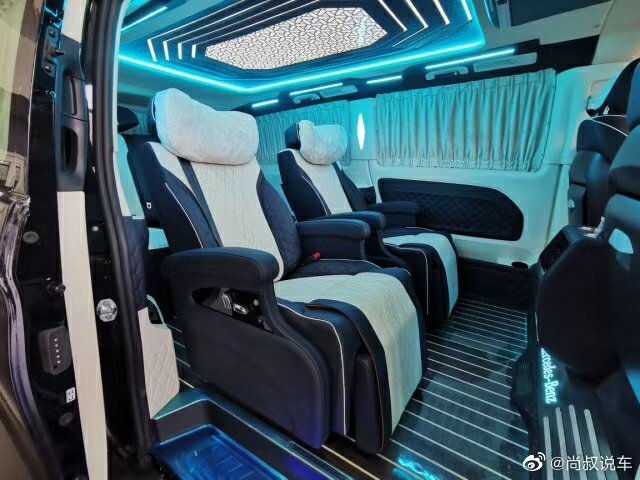 汽车美图抢先看：奔驰威霆迈巴赫7座商务国六
