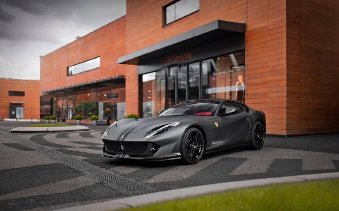 Ferrari 812  Superfast好美