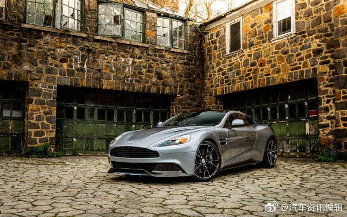 Aston Martin Vanquish  CENTENARY EDITION 最美马丁~