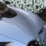 C罗最贵的一辆座驾，“跑车之王”布加迪Chiron，215万英镑。