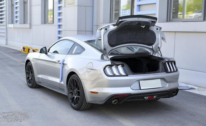 年轻人都有一个跑车梦，平民跑车Mustang了解一下。