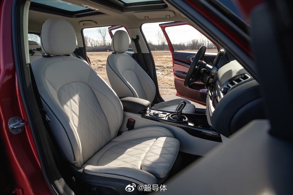 中期改款 Mini Countryman S vs. Mini Clubman S