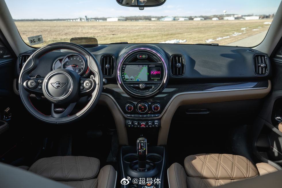 中期改款 Mini Countryman S vs. Mini Clubman S