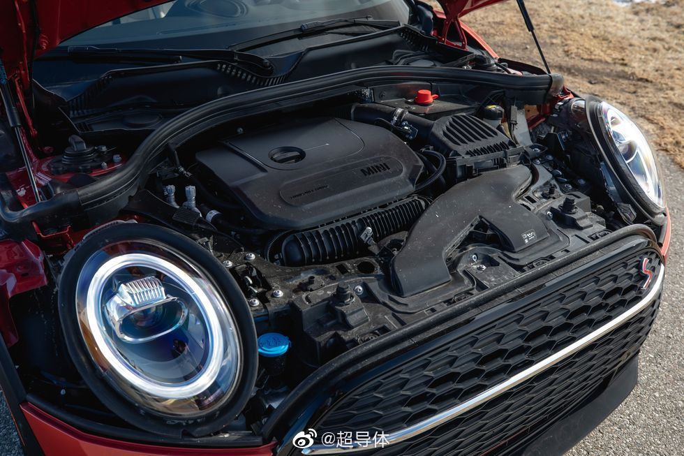 中期改款 Mini Countryman S vs. Mini Clubman S