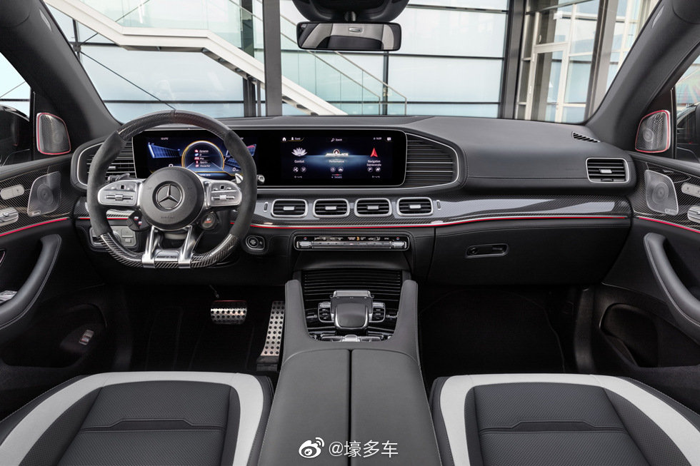 汽车美图：奔驰 GLE63S AMG 4MATIC+
