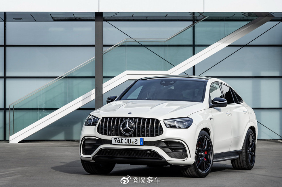 汽车美图：奔驰 GLE63S AMG 4MATIC+