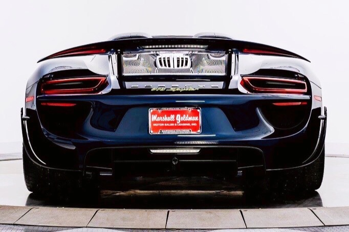 Porsche 918 Spyder,不知道什么时候能见到真容……