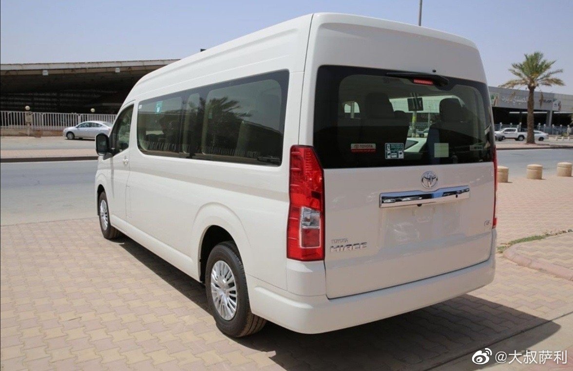 丰田海狮怎么越来越像福特全顺了……