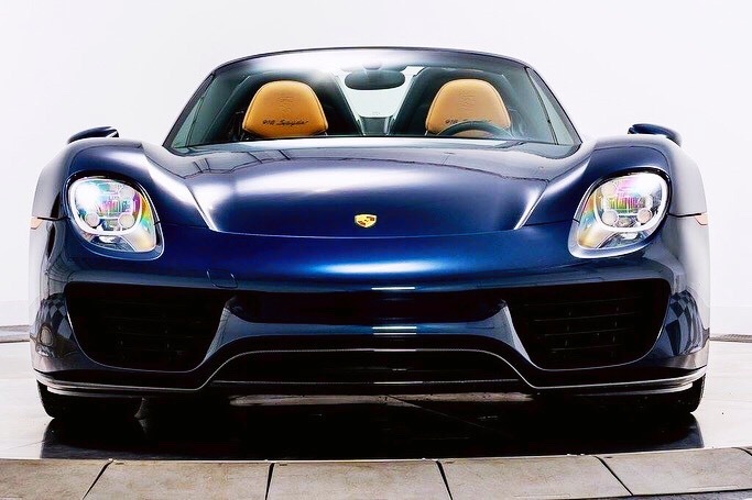 Porsche 918 Spyder,不知道什么时候能见到真容……