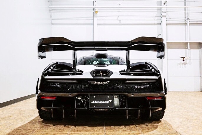 购买McLaren Senna 的需要什么标准……