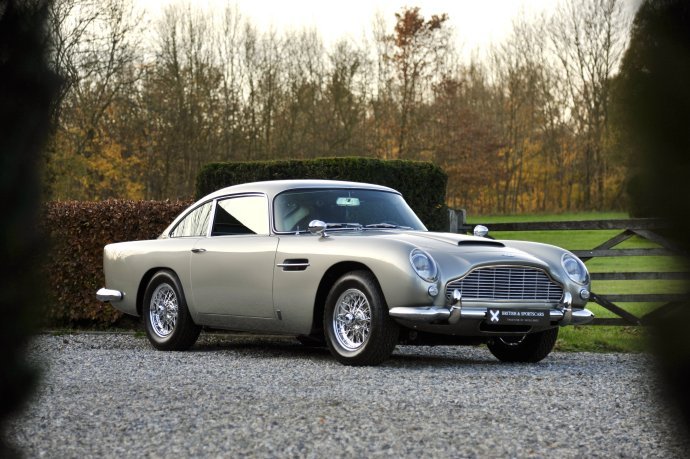 astonmartindb5典范又复古