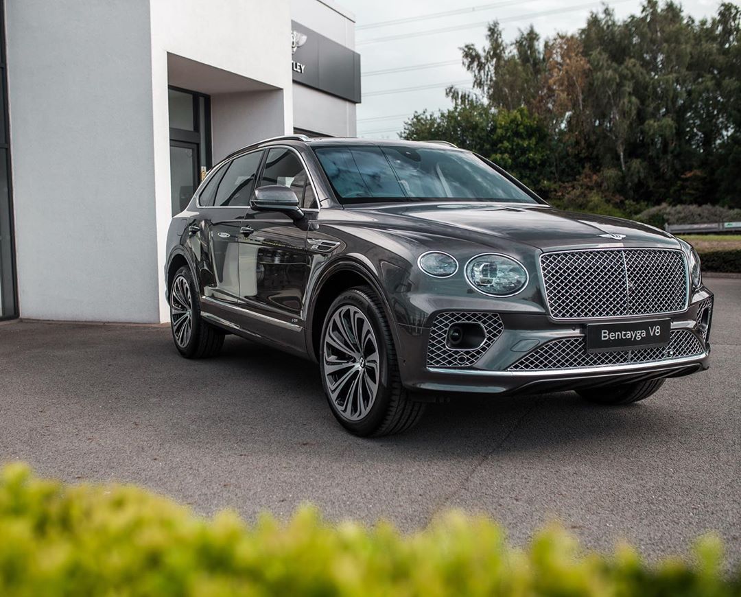 分享图片 伯明翰，NEW Bentley Bentayga