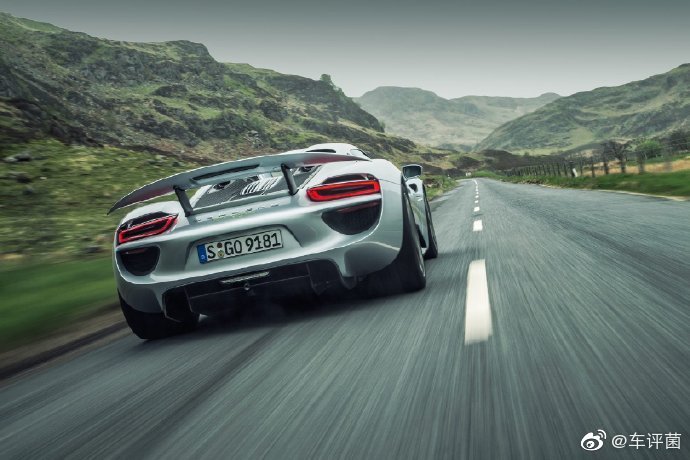 好看的汽车：保时捷918 Spyder ,太帅气了
