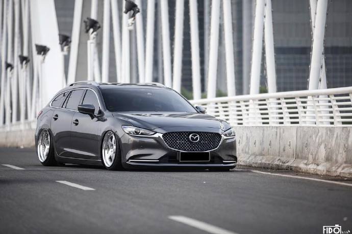 低趴马自达阿特兹Wagon 太帅了！