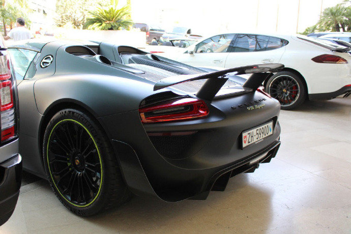 rty00 哑光黑保时捷918 Spyder Weissach Package 全球汽车超话