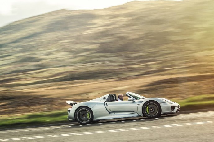 保时捷918 Spyder 这是心动的赶脚~
