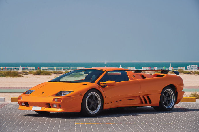 Lamborghini Diablo VT Roadster 这色彩也太悦目了吧！