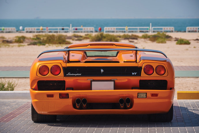 Lamborghini Diablo VT Roadster 这色彩也太悦目了吧！